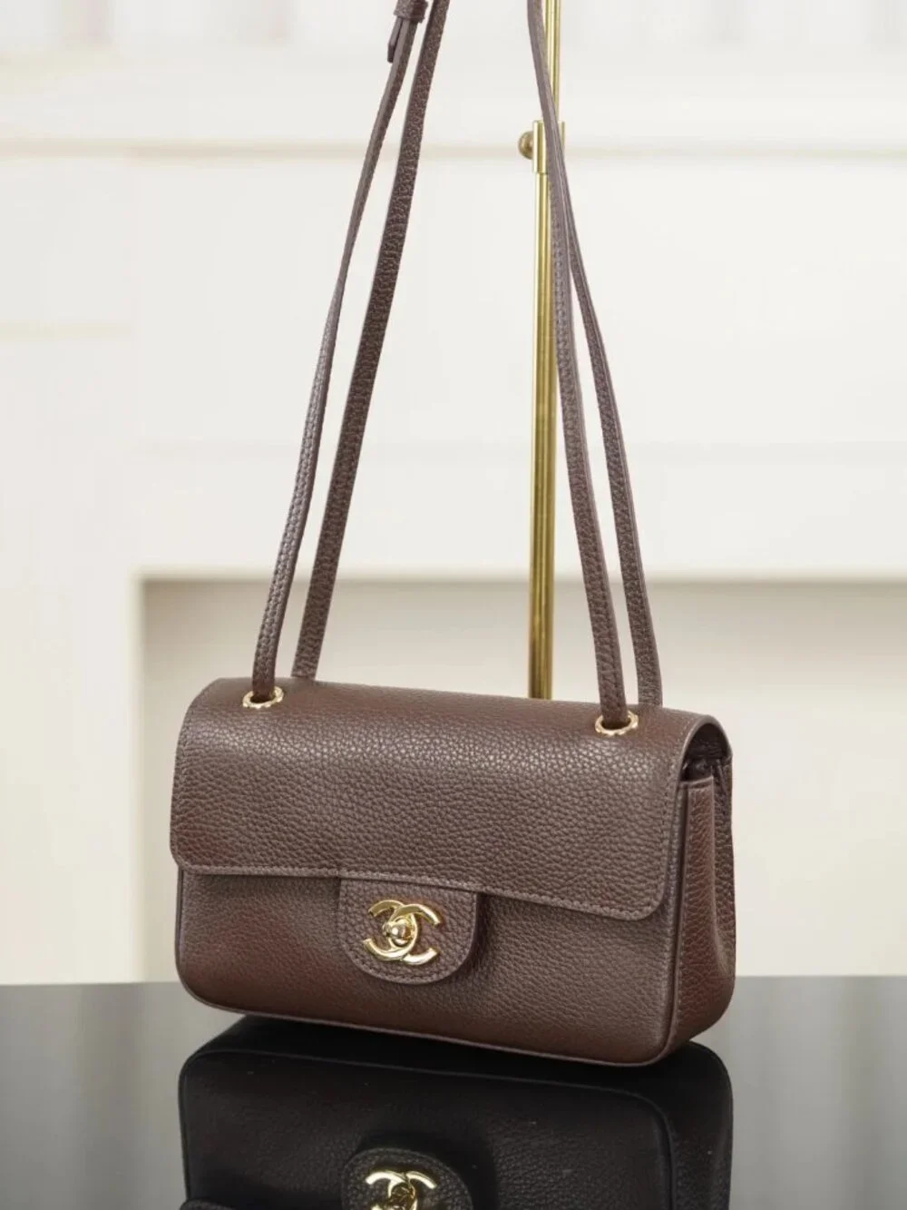 Classic CHANEL Bags: A Stylish and Versatile Choice for Elegance